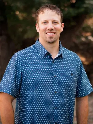 meet-dr-cody-henriksen